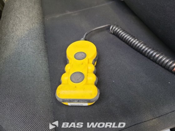 イヴェコ デイリー 35S16 ダンプカー