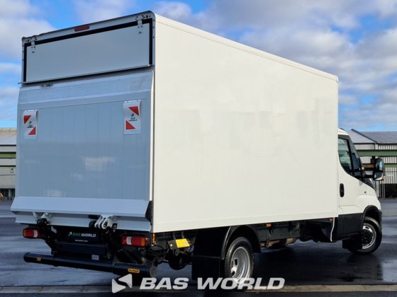 イヴェコ・デイリー 35C16 ボックスボディ