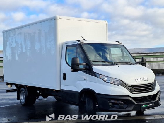 イヴェコ・デイリー 35C16 ボックスボディ