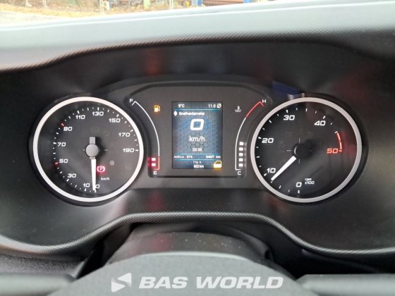 イヴェコ・デイリー 35C16 ボックスボディ