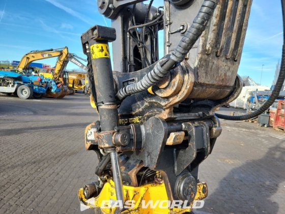 沃尔沃 EC300 E L 履带式挖掘机