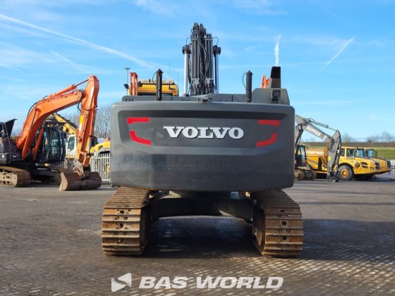 沃尔沃 EC300 E L 履带式挖掘机