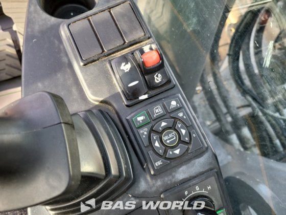 沃尔沃 EC300 E L 履带式挖掘机