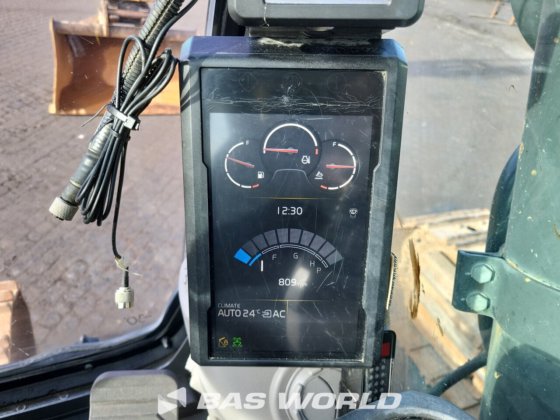 沃尔沃 EC300 E L 履带式挖掘机