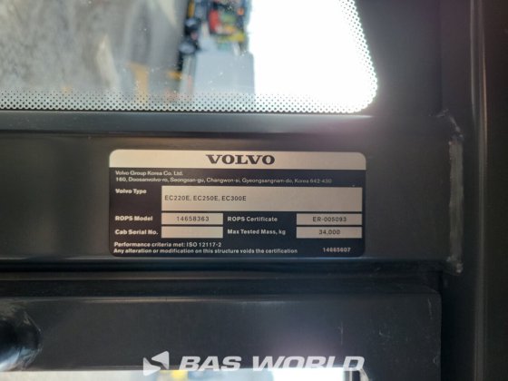 沃尔沃 EC300 E L 履带式挖掘机