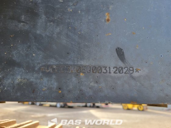 沃尔沃 EC300 E L 履带式挖掘机