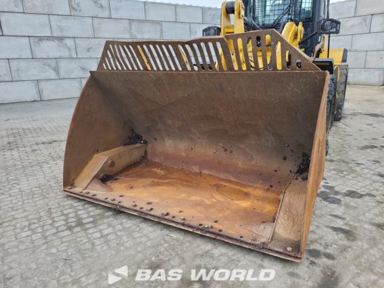 卡特彼勒 930 M 轮式装载机