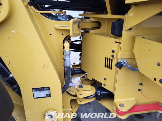 卡特彼勒 930 M 轮式装载机