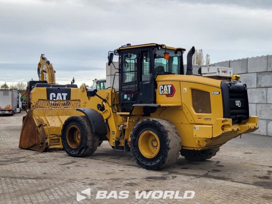 卡特彼勒 930 M 轮式装载机