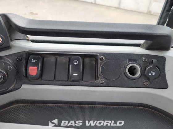 卡特彼勒 930 M 轮式装载机