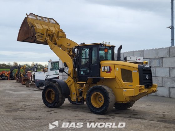 卡特彼勒 930 M 轮式装载机