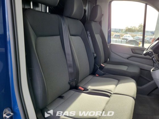 フォルクスワーゲン クラフター 102pk クローズドボックスバン