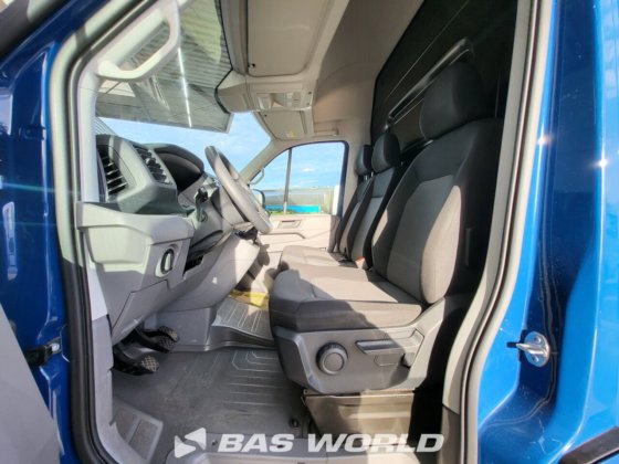 フォルクスワーゲン クラフター 102pk クローズドボックスバン