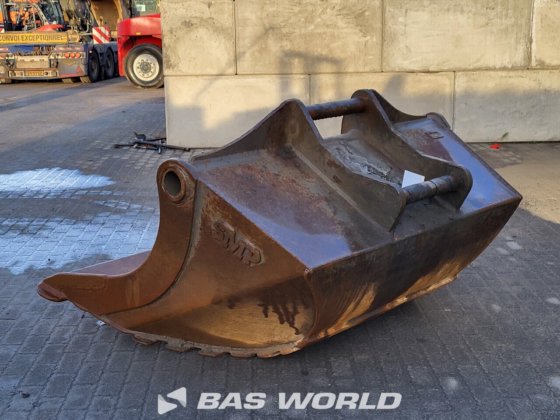 ボルボEC250 E Lクローラーショベル