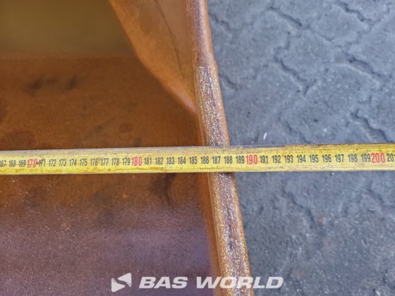 ボルボEC250 E Lクローラーショベル