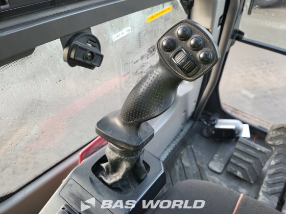 ボルボEC250 E Lクローラーショベル