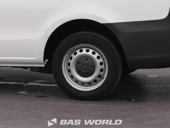 メルセデス・ヴィトー 114 クローズド・ボックス・バン