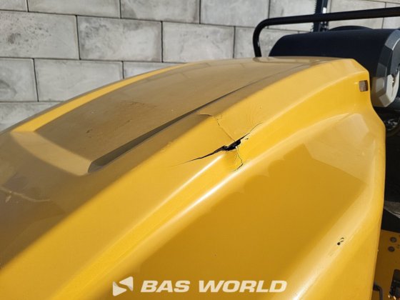 卡特彼勒 CB2.7 双轮压路机