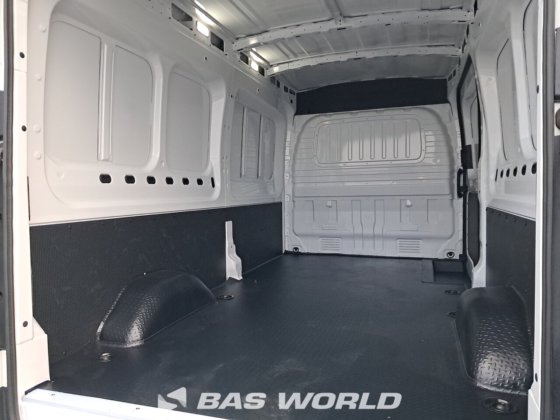 Maxus 封闭箱式货车