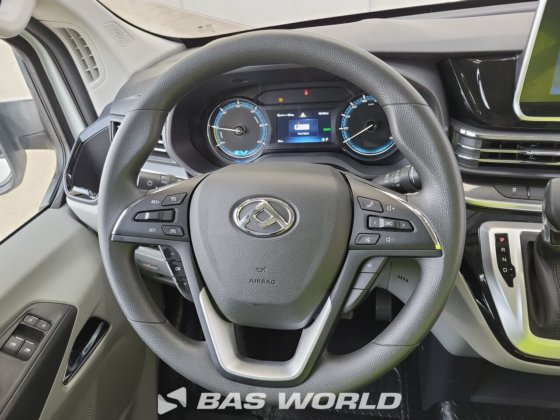 マクサスeデリバリー9クローズド・ボックス・バン