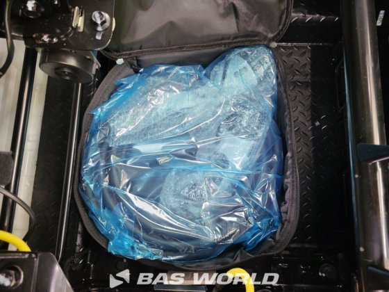 マクサスeデリバリー9クローズド・ボックス・バン