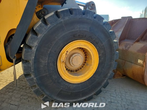 沃尔沃 L250 H 装载机