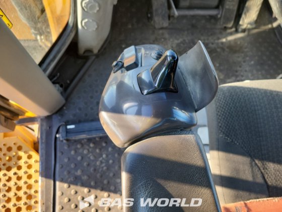 沃尔沃 L250 H 装载机