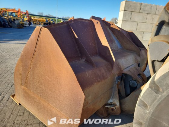 沃尔沃 L250 H 装载机