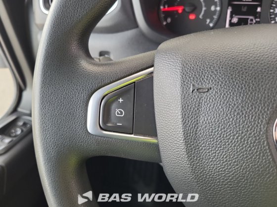 雷诺 Master 145PK 封闭箱式货车