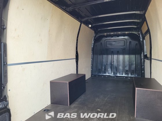 雷诺 Master 145PK 封闭箱式货车