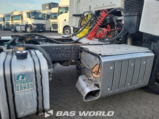 メルセデス アクトロス 1851 4X2 トラクターユニット