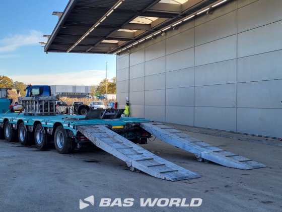 德安吉利斯低平板半挂车