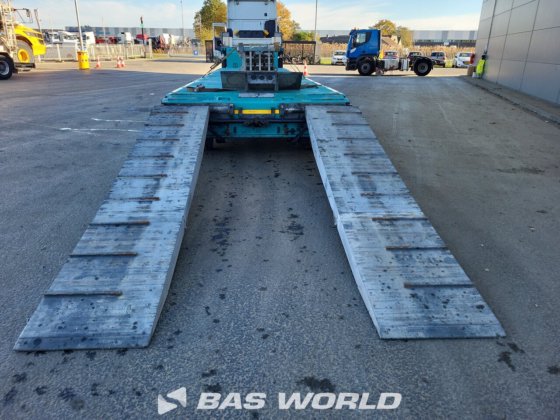 德安吉利斯低平板半挂车