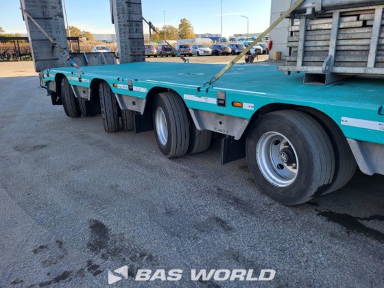 德安吉利斯低平板半挂车