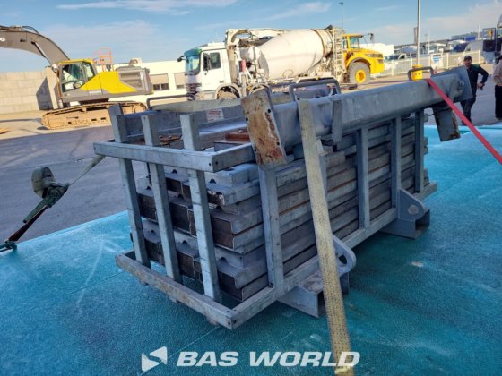 德安吉利斯低平板半挂车