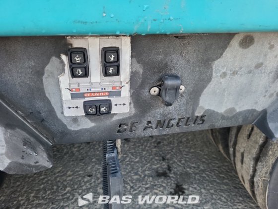 德安吉利斯低平板半挂车