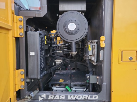 沃尔沃 EC220 E L 履带式挖掘机