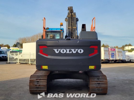 ボルボEC220 E Lクローラーショベル