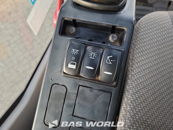 ボルボEC220 E Lクローラーショベル