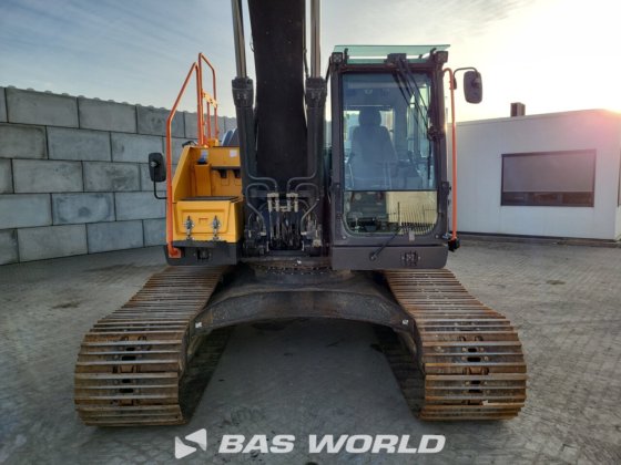 ボルボEC220 E Lクローラーショベル