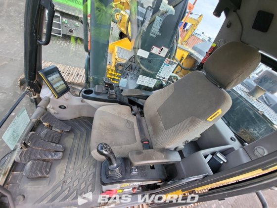 沃尔沃 EC300 E L 履带式挖掘机