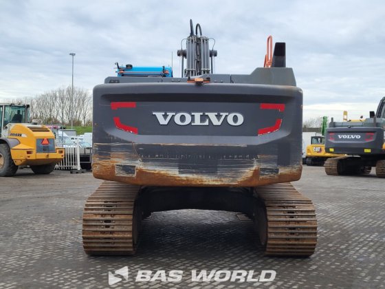 沃尔沃 EC300 E L 履带式挖掘机