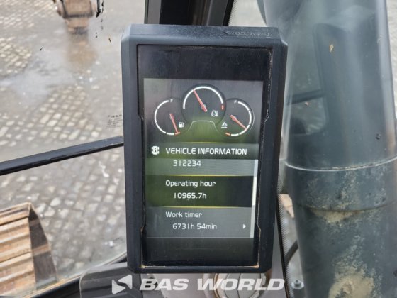 沃尔沃 EC300 E L 履带式挖掘机