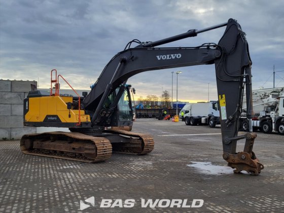 沃尔沃 EC300 E L 履带式挖掘机