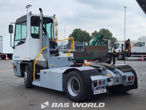 特尔贝格码头拖拉机