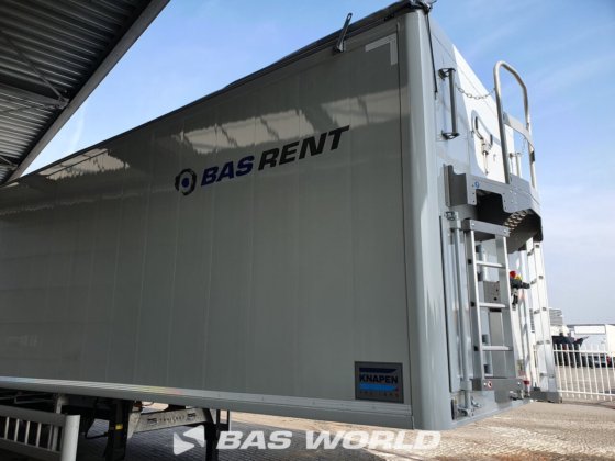 クナペン・ウォーキング・フロア