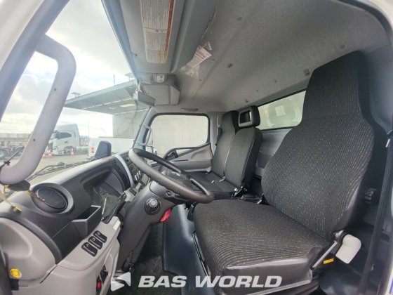 三菱ふそう 7C18 4X2 ユンゲ カーテンサイドトラック