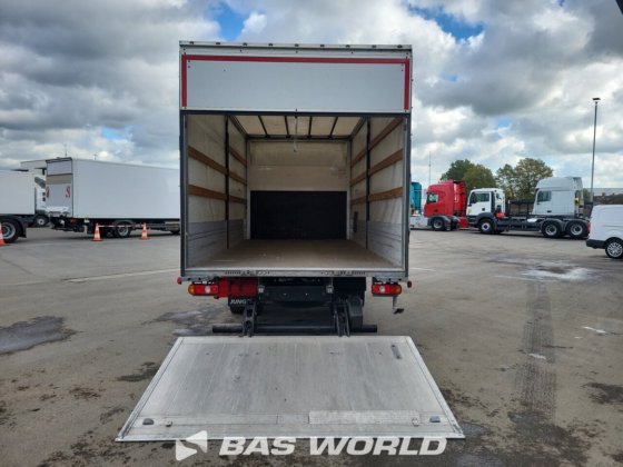 三菱ふそう 7C18 4X2 ユンゲ カーテンサイドトラック