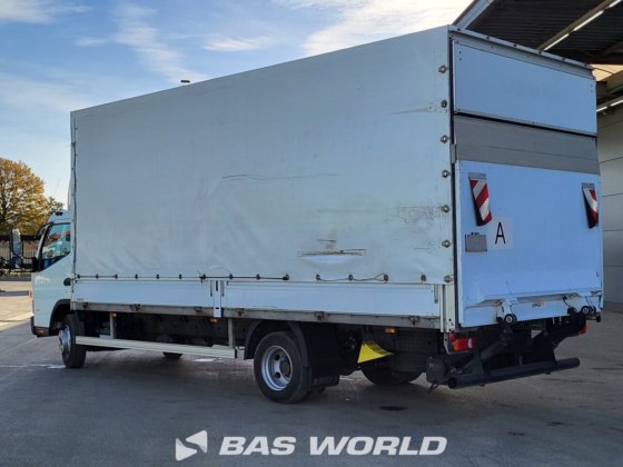 三菱ふそう 7C 18 4X2 ユンゲ