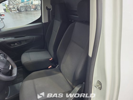 标致Partner 130pk封闭式厢式货车